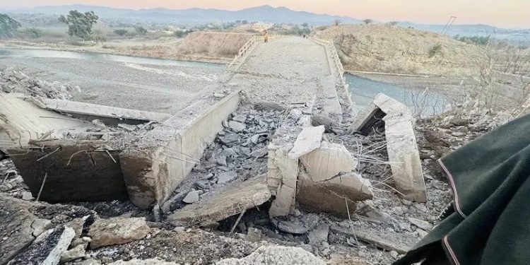 Unknown attackers destroy vital bridge in North Waziristan, disrupting communication in the region