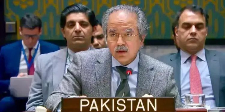 At UN, Pakistan voices hope for early normalisation of situation in Iran, rejects any external interference