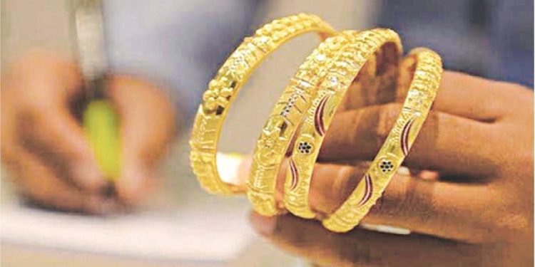Gold, silver scale fresh highs