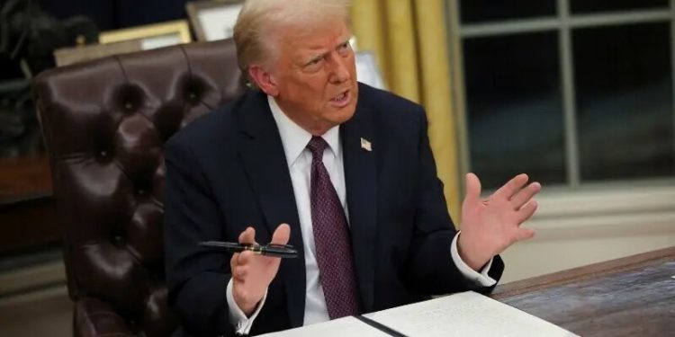 Trump administration sets meetings with oil companies over Venezuela, source says