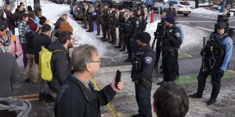 Killing of woman by US immigration officer sparks protests in Minneapolis