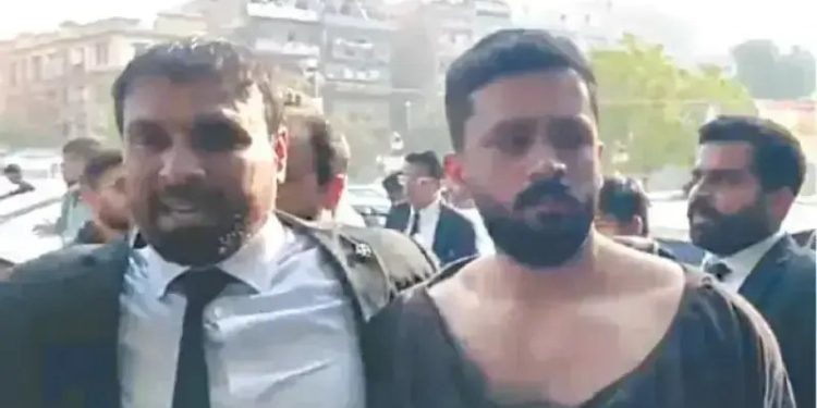Lawyers agree to stop infighting over YouTuber’s assault matter