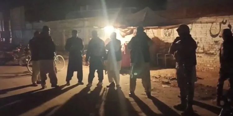 Sibi hand grenade attack leaves 1 dead, 5 wounded: police