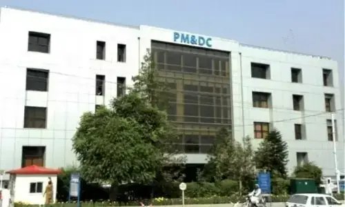 PMDC urged to lower MDCAT passing marks to fill vacant seats in Sindh’s private medical colleges