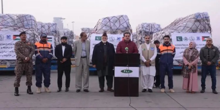 Pakistan dispatches 100 tonnes of tents for Gaza in 28th consignment