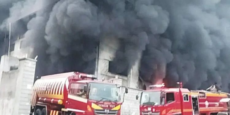 Massive fire at textile factory in Rawalpindi’s Rawat area extinguished after 16 hours
