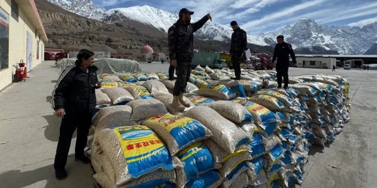 Pakistan-China trade through Khunjerab ‘in full swing’