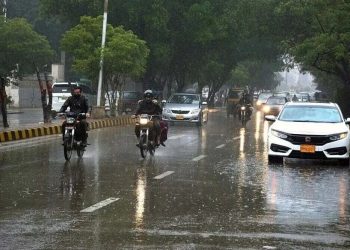 Rain, thunderstorms likely in Karachi, other parts of Sindh tomorrow: PMD