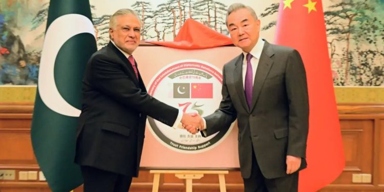 FM Ishaq Dar to embark on official visit to China on March 31: FO