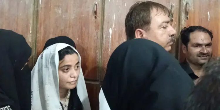 Karachi court reserves verdict on police request for Anmol alias Pinky’s physical remand in murder case