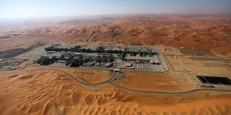 Oil prices bounce higher after new US strikes on Iran