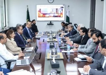 Govt dusts off oil refining policy as Hormuz disruptions bite