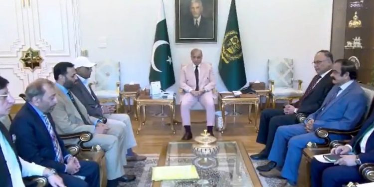 MQM-P delegation calls on PM Shehbaz ahead of budget; party leader says Rs20bn allocation sought for Karachi projects